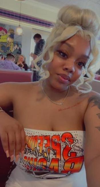 9808991589, female escort, Boone